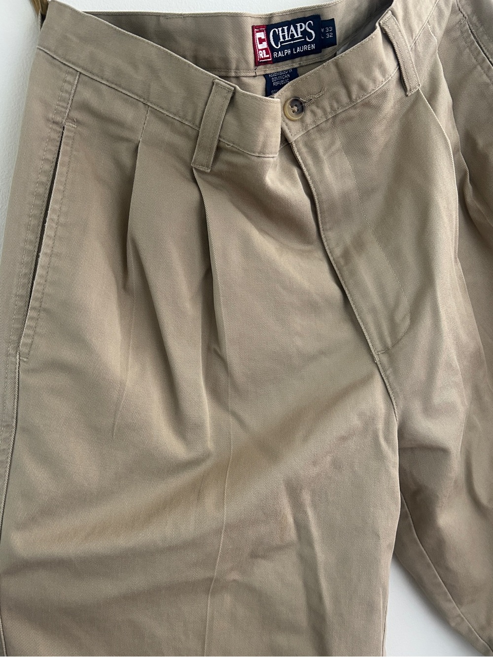 Vintage Chaps Ralph Lauren Men's Khaki Pleated Chinos - Picture 4 of 7